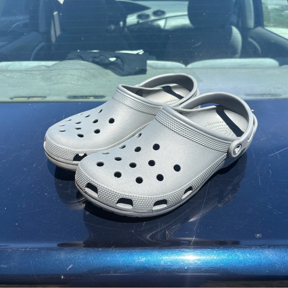 Men’s Size 9 - Gray Crocs